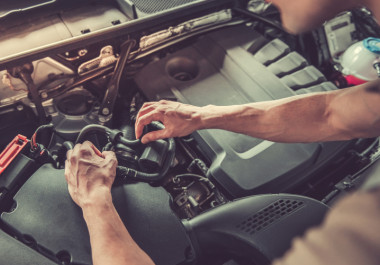 Essential tools you need to repair salvage cars